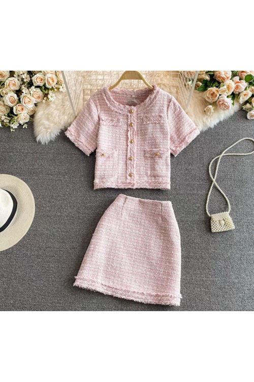 ملابس نسائية صيفية تنورة و قميص 