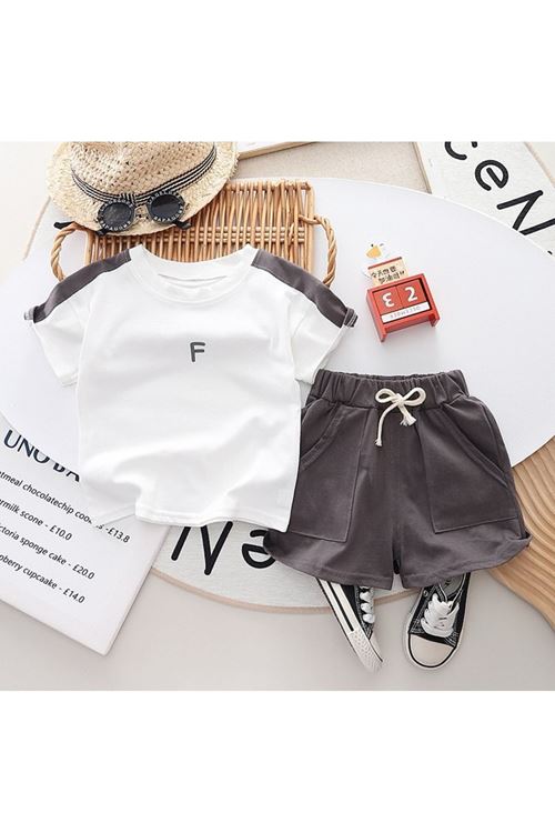 طفل ولد صيفية قاط