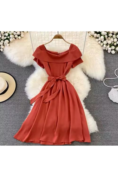 ملابس نسائية صيفية فستان 