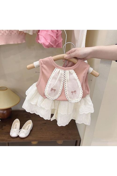 طفل بنت صيفية قاط