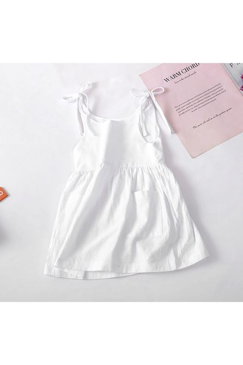 طفل بنت صيفية فستان