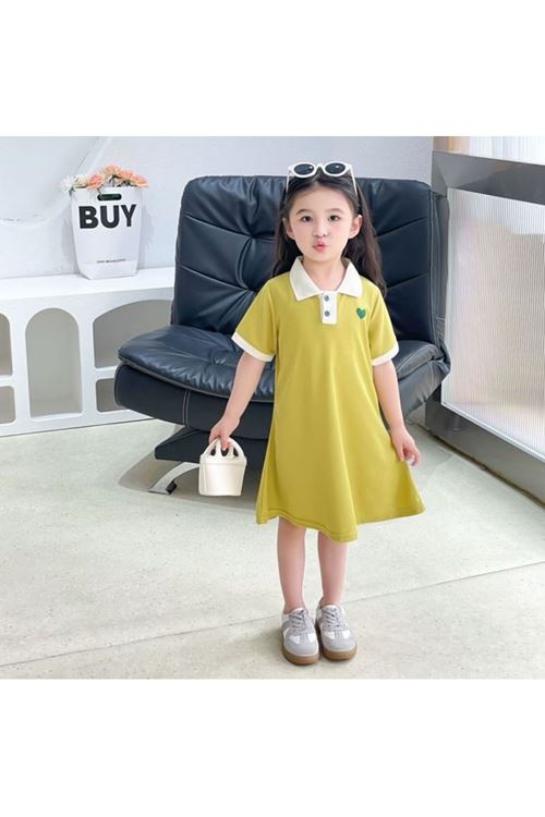 طفل بنت صيفية فستان