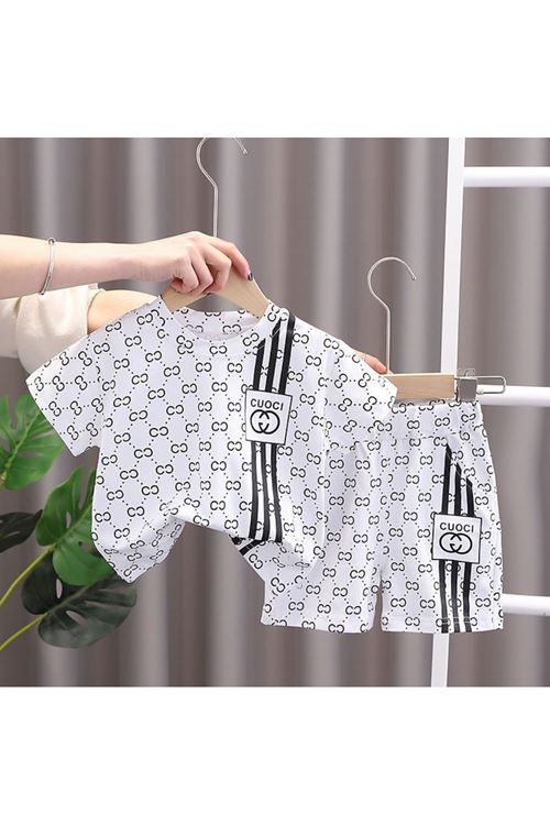 طفل ولد صيفية قاط