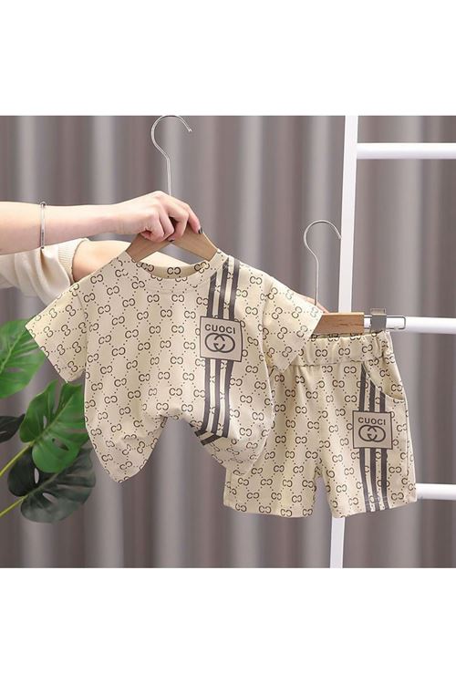 طفل ولد صيفية قاط