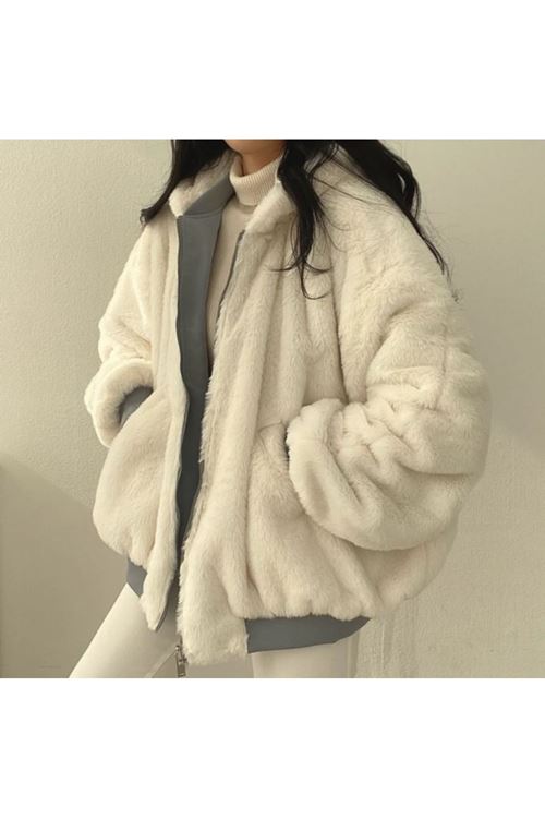 ملابس نسائية شتوية قمصلة