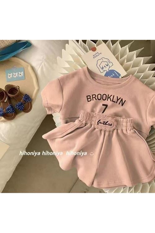 طفل بنت صيفية تراك   