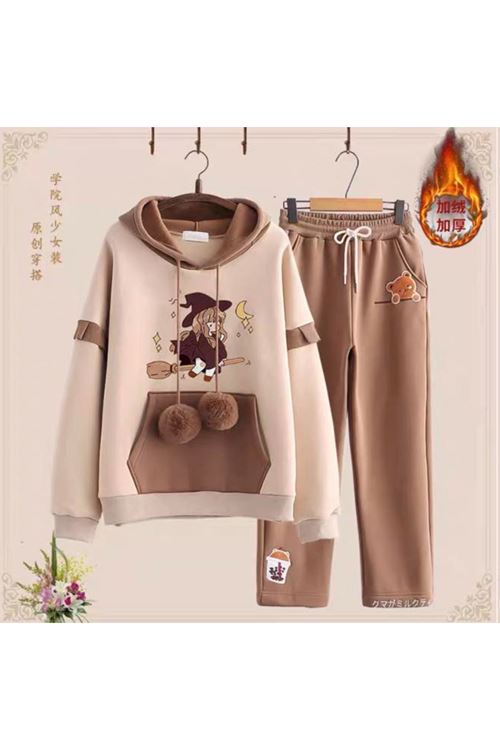 ملابس  نسائية شتوية تراك