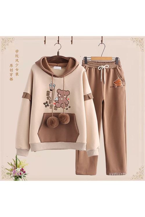 ملابس نسائية شتوية تراك