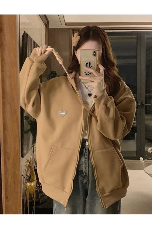 ملابس نسائية شتوية هودي 