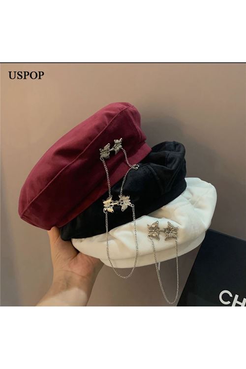 ملابس نسائية شتوية  قبعة