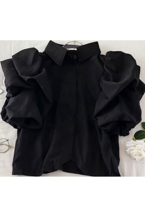 ملابس نسائية 