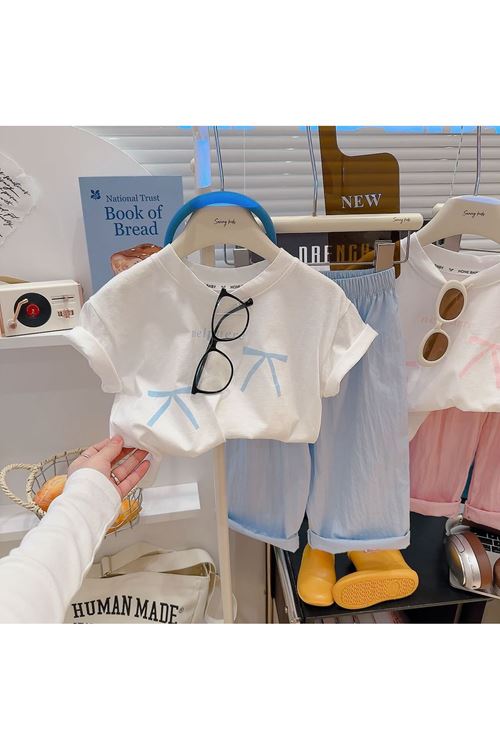 طفل بنت صيفية قاط