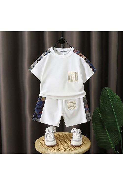 طفل ولد صيفية قاط   