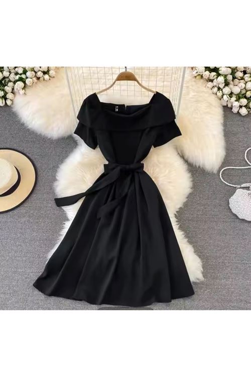 ملابس نسائية صيفية فستان 