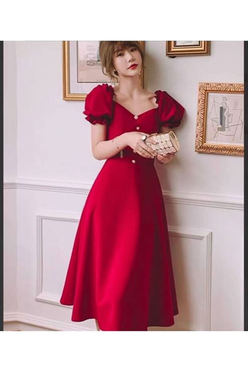 فستان نسائي 