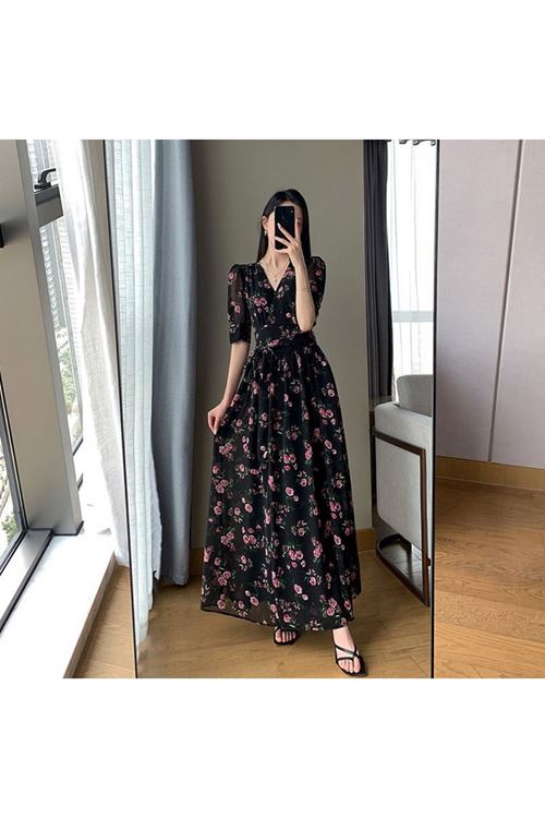 ملابس نسائية صيفية فستان 