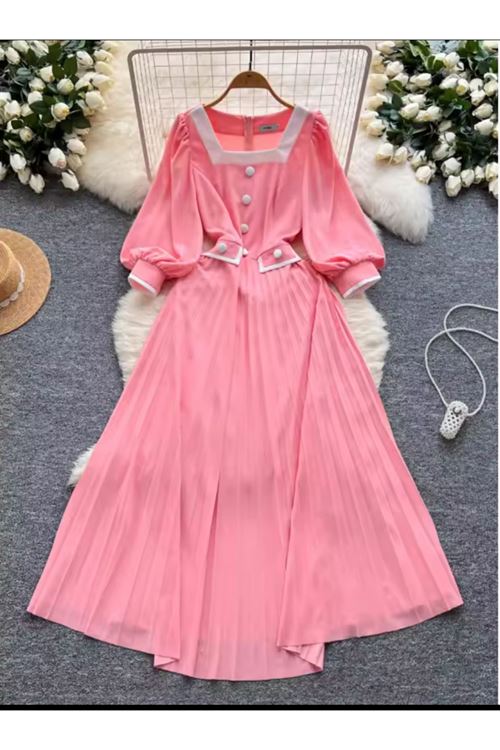 ملابس نسائية صيفية فستان 