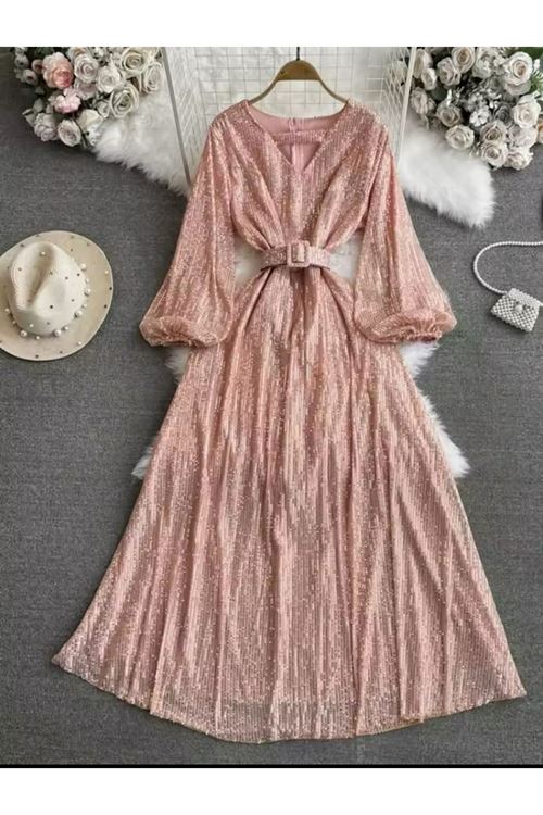 ملابس نسائية صيفية فستان  