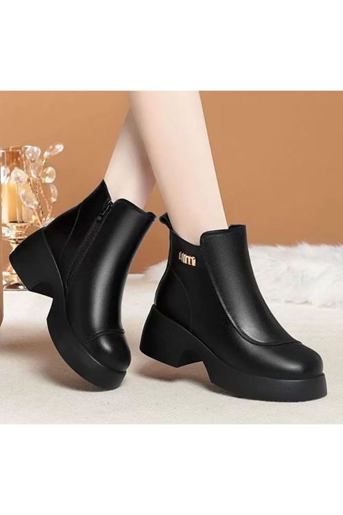 احذية نسائية شتوية بوت قصير فلات