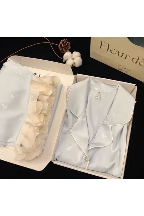 ملابس نسائية صيفية تراك 