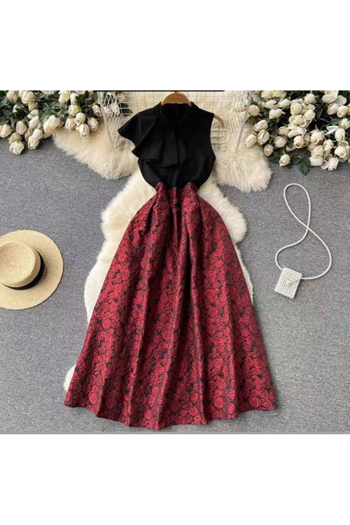 ملابس نسائية صيفية فستان 