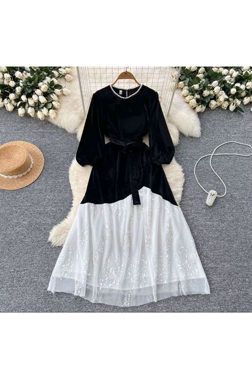 ملابس نسائية صيفية فستان 