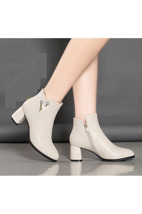 احذية نسائية شتوية بوت قصير كعب 