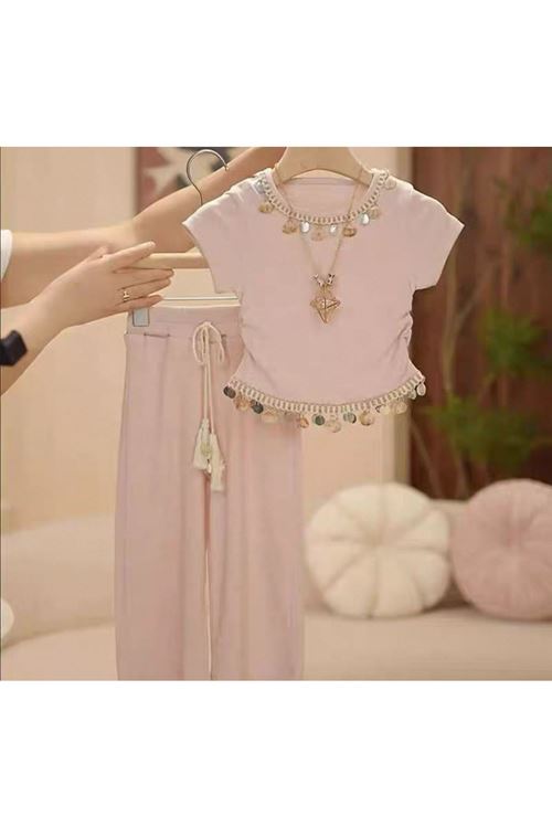 طفل بنت صيفية قاط  