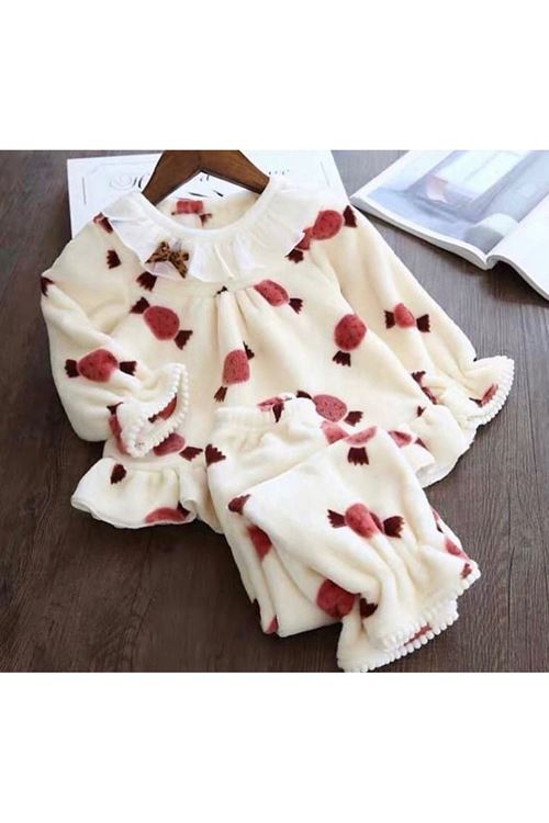 طفل بنت شتوية تراك