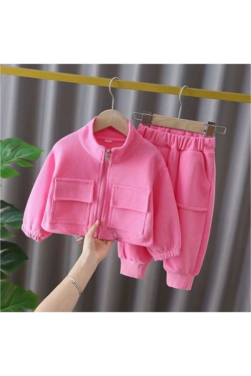 طفل بنت شتوية  قاط