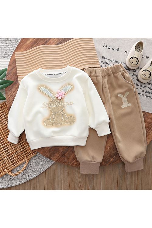 طفل بنت شتوية تراك   