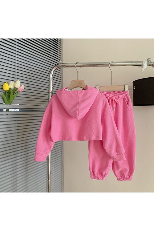 طفل بنت شتوية قاط    