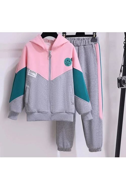 طفل بنت شتوية تراك