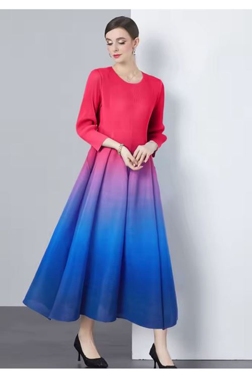 ملابس نسائية صيفية فستان 