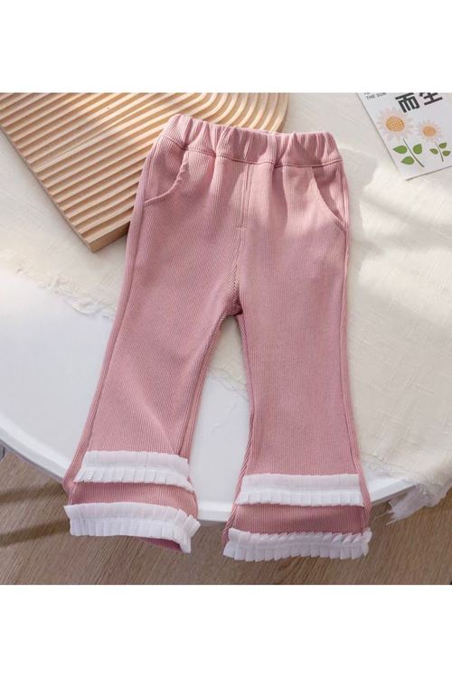 طفل بنت شتوية بنطلون    