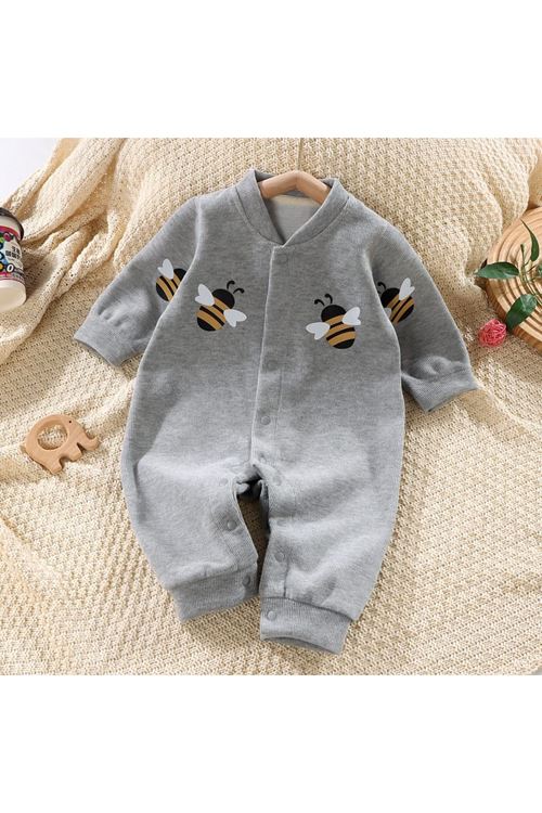 طفل بنت شتوية بدلة