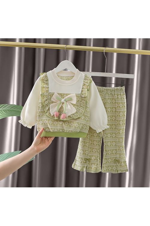 طفل بنت شتوية قاط