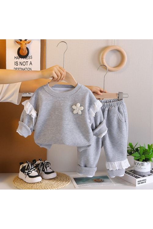 طفل بنت شتوية تراك