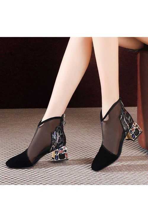 حذاء نسائية شتوية بوت قصير كعب