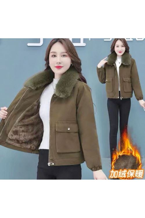 ملابس نسائية شتوية قمصلة