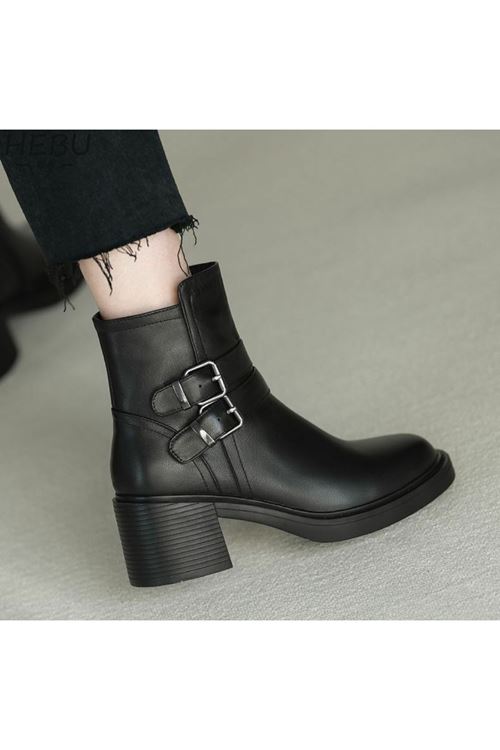 احذية نسائية شتوية بوت قصير كعب 