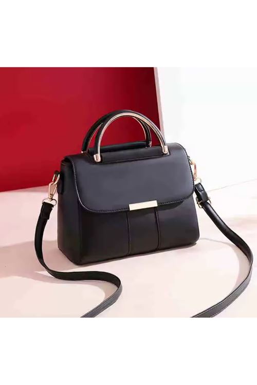 جنطة نسائية صيفية 