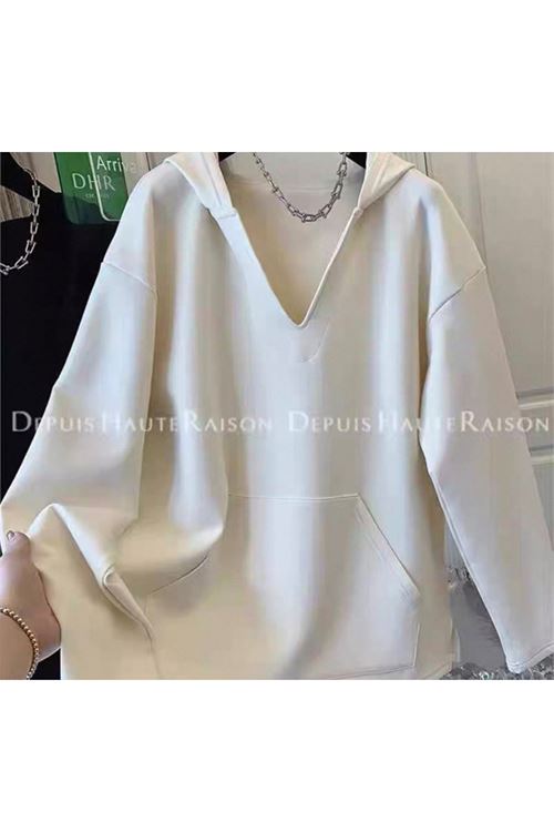 ملابس نسائية شتوية هودي 