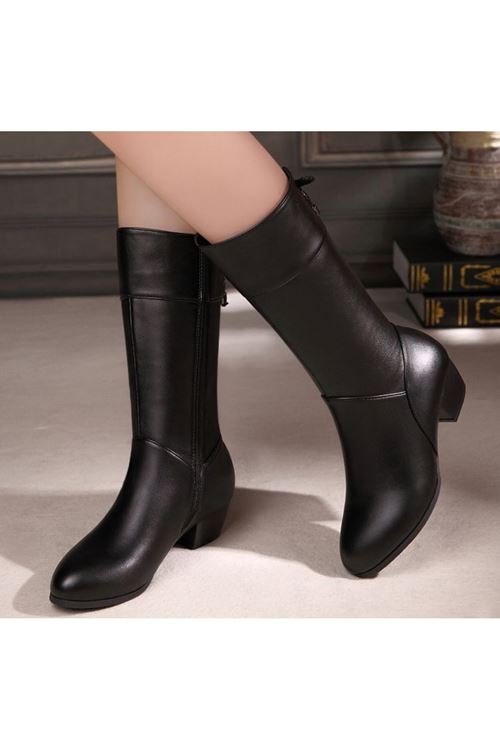 احذية نسائية شتوية بوت طويلة فلات