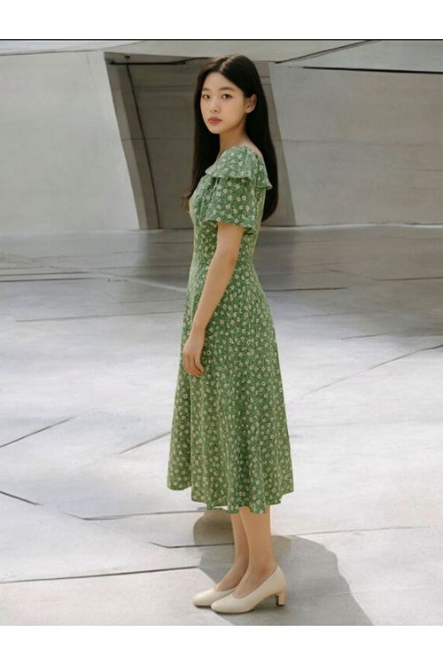 ملابس نسائية صيفية فستان 