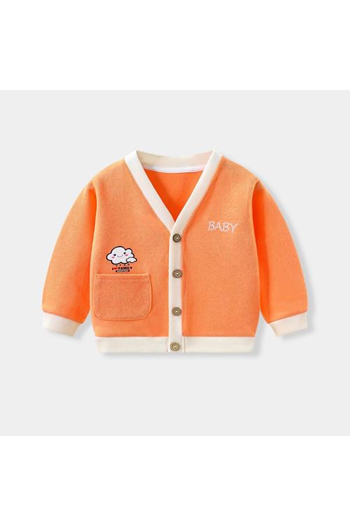 طفل بنت شتوية جاكيت