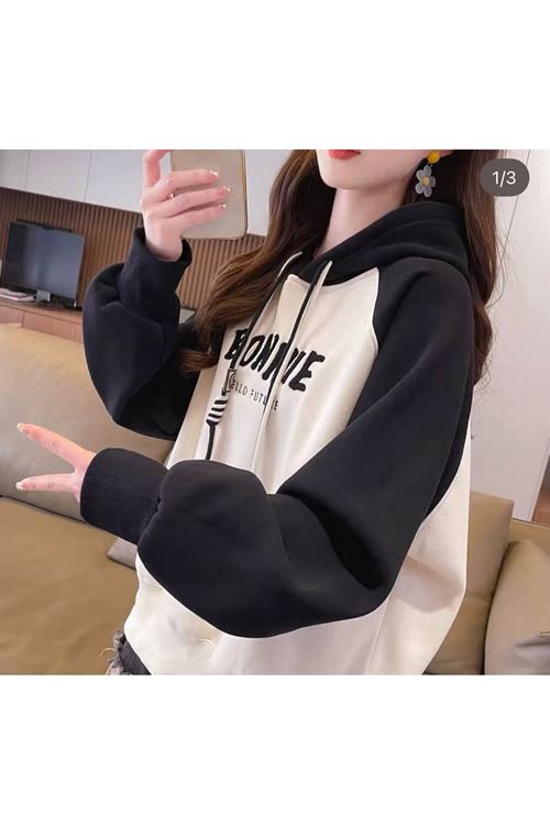 ملابس نسائية شتوية هودي 