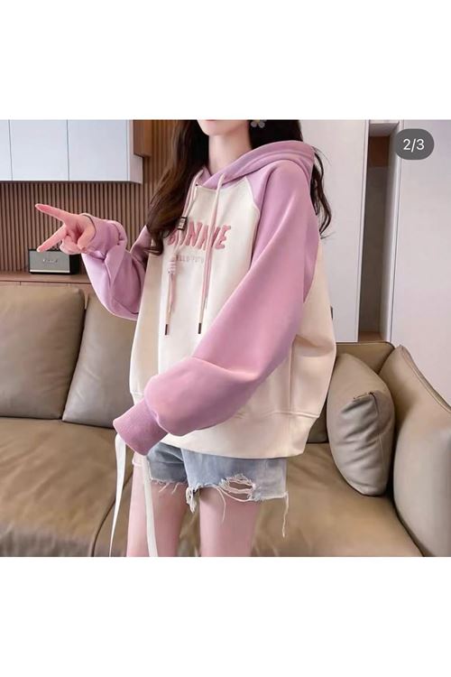 ملابس نسائية شتوية هودي 