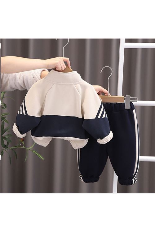 طفل ولد شتوية قاط