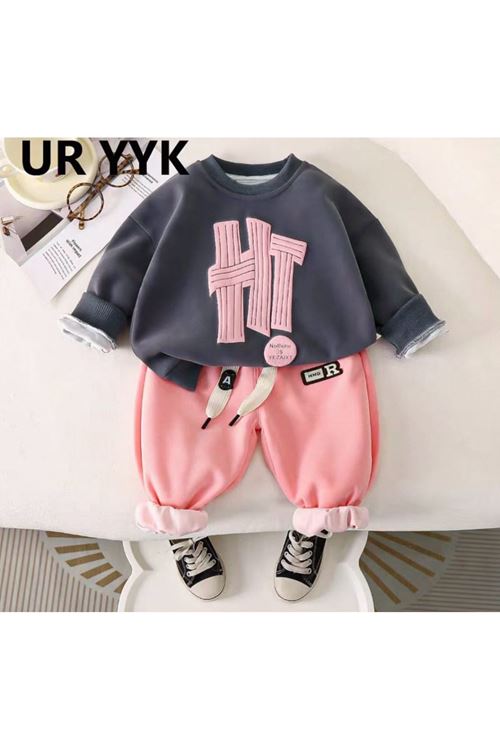 طفل بنت شتوية تراك